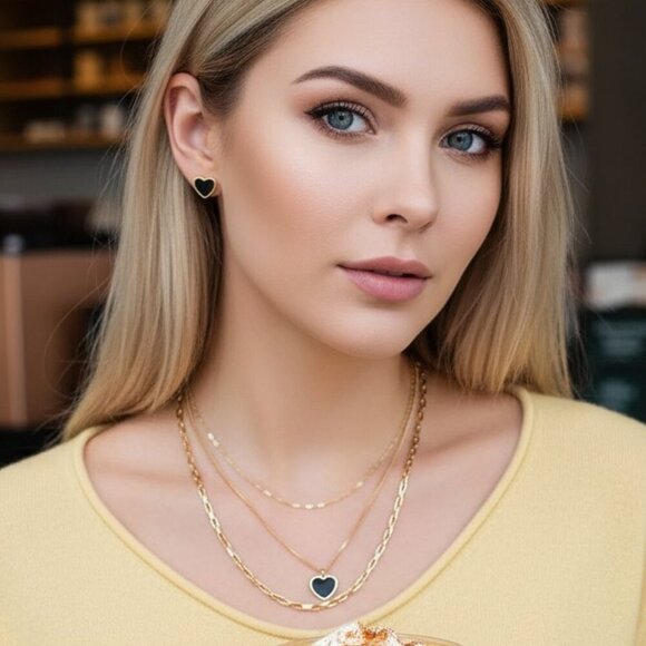 🆕️Elegant 18K Gold Plated Triple Layer Necklace & Heart Earrings Trendy Set ✨ - Picture 3 of 15